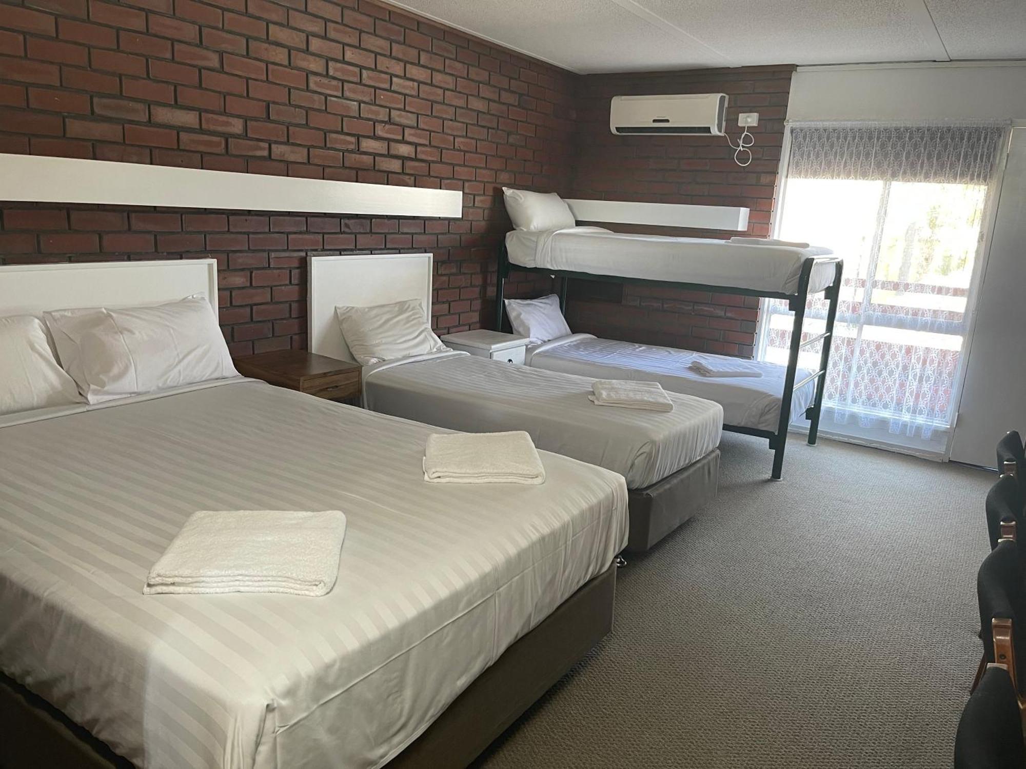 Mid City Plantation Motel Милдура Екстериор снимка