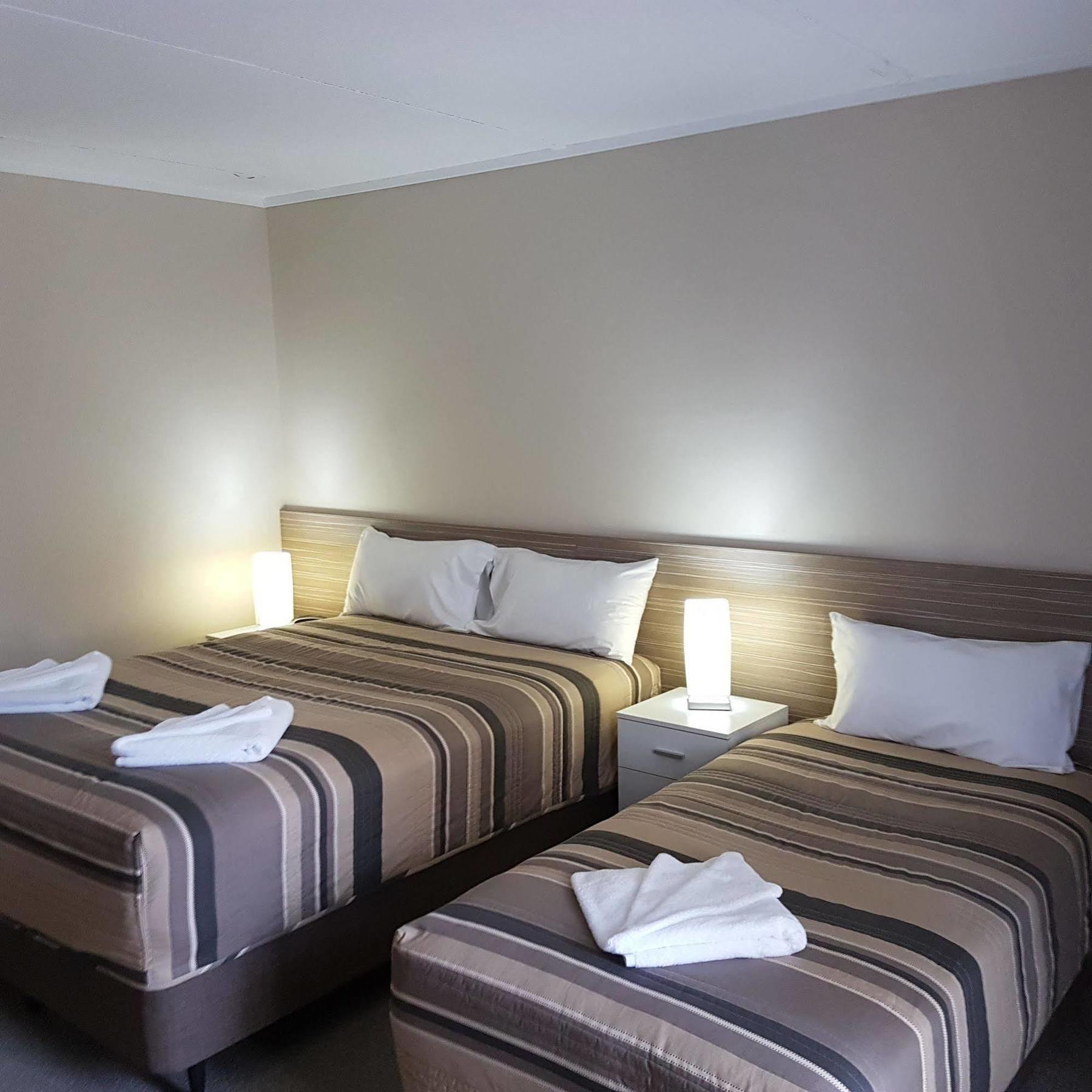 Mid City Plantation Motel Милдура Екстериор снимка