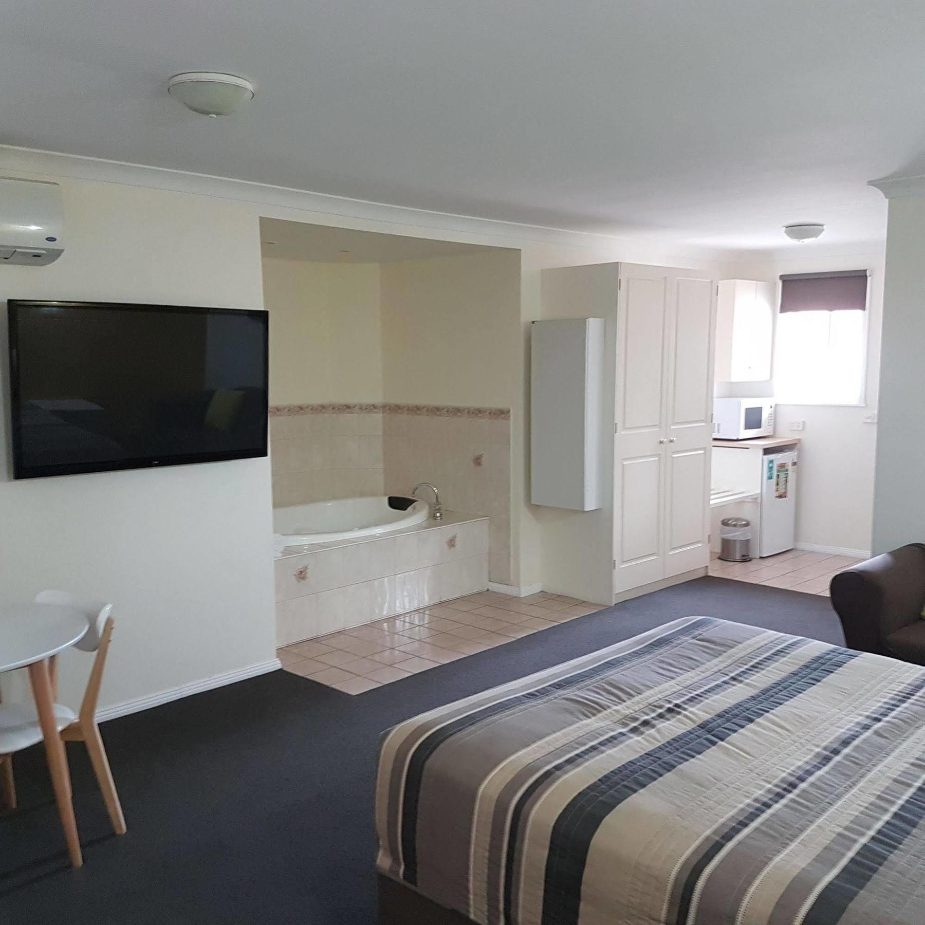 Mid City Plantation Motel Милдура Екстериор снимка
