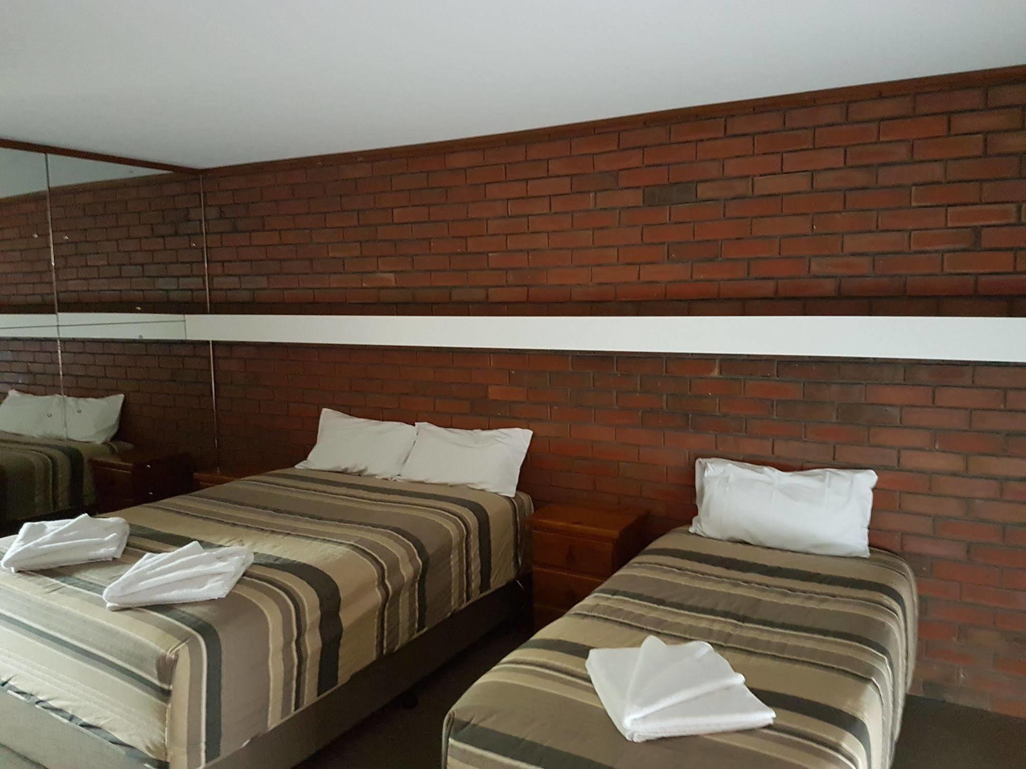 Mid City Plantation Motel Милдура Екстериор снимка